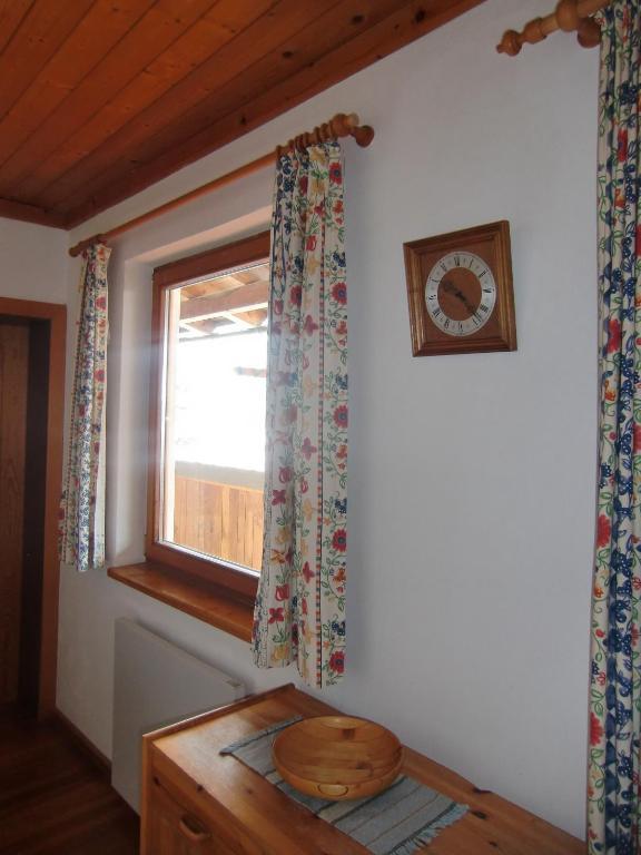 Zimmer Und Ferienwohnungen "Heidis Welt" Podlanig Hermagor-Pressegger See Room photo